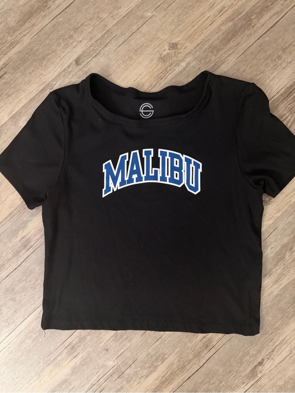Malibu Graphic Crop Tee - Black